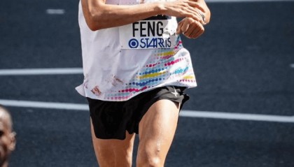 网页版登录入口-丰配友亚洲第一背后：特步在跑步赛道扎根有多深