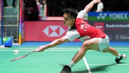 华体会体育中国官方网-石宇奇无缘世锦赛八强 赵俊鹏胜大马一哥制造惊喜