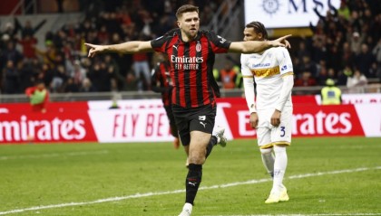 APP下载-意媒：米兰在周一放假，但加比亚和菲尔克鲁格选择加练