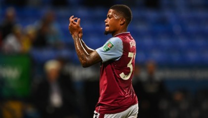 迪马：罗马与维拉谈妥2400万欧先租后买利昂-贝利，球员今晚抵达