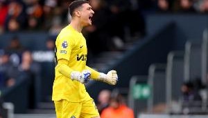 记者：切尔西为佩特洛维奇要3000万欧，伯恩茅斯、桑德兰等队有意